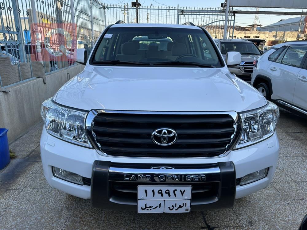 تويوتا لاندكروزر